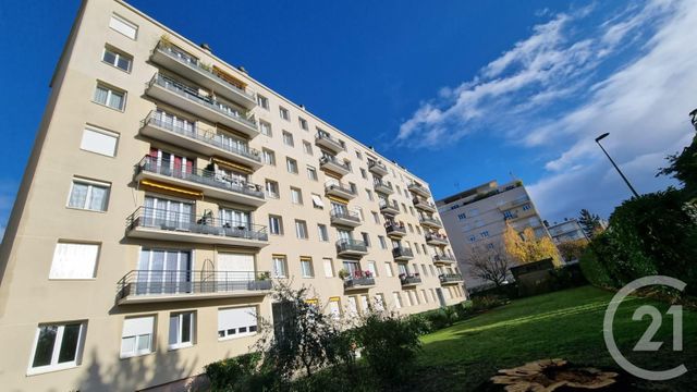 Appartement F3 à vendre - 3 pièces - 56.39 m2 - ST MAUR DES FOSSES - 94 - ILE-DE-FRANCE - Century 21 La Pie