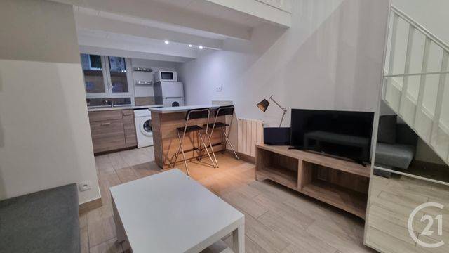 Appartement F2 à louer - 2 pièces - 30.35 m2 - ST MAUR DES FOSSES - 94 - ILE-DE-FRANCE - Century 21 La Pie
