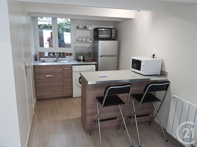 Appartement F2 à louer - 2 pièces - 30.35 m2 - ST MAUR DES FOSSES - 94 - ILE-DE-FRANCE - Century 21 La Pie