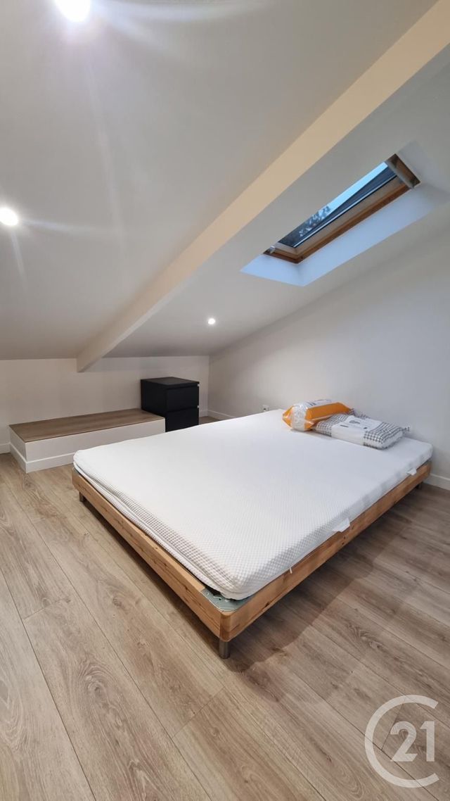 Appartement F2 à louer - 2 pièces - 30.35 m2 - ST MAUR DES FOSSES - 94 - ILE-DE-FRANCE - Century 21 La Pie