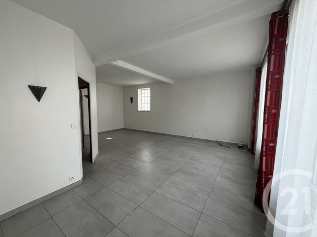 maison à vendre - 8 pièces - 142.0 m2 - ST MAUR DES FOSSES - 94 - ILE-DE-FRANCE - Century 21 La Pie