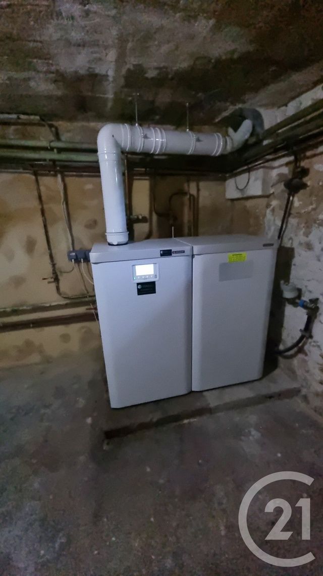 maison à vendre - 8 pièces - 142.0 m2 - ST MAUR DES FOSSES - 94 - ILE-DE-FRANCE - Century 21 La Pie