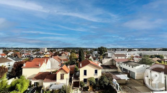 Afficher la photo en grand Appartement F2 à vendre - 2 pièces - 41.74 m2 - ST MAUR DES FOSSES - 94 - ILE-DE-FRANCE - Century 21 La Pie