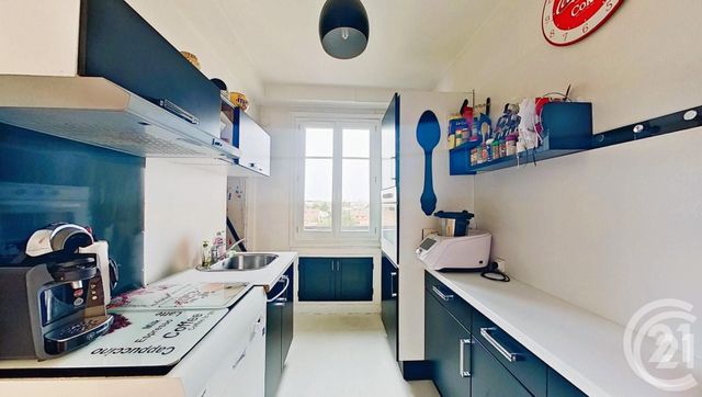 Afficher la photo en grand Appartement F2 à vendre - 2 pièces - 41.74 m2 - ST MAUR DES FOSSES - 94 - ILE-DE-FRANCE - Century 21 La Pie