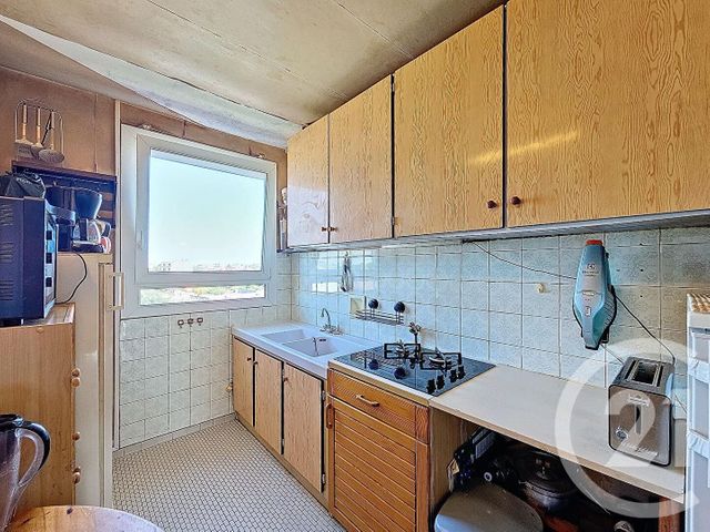 Appartement F3 à vendre - 3 pièces - 55.08 m2 - ST MAUR DES FOSSES - 94 - ILE-DE-FRANCE - Century 21 La Pie