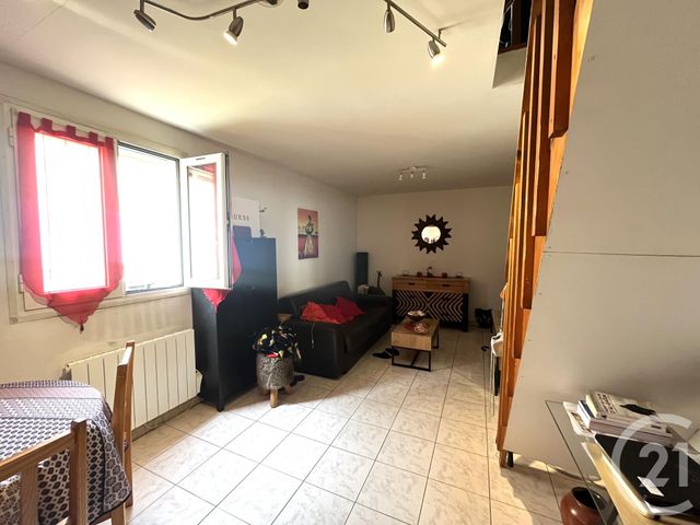 Appartement F4 à vendre - 4 pièces - 49.02 m2 - ST MAUR DES FOSSES - 94 - ILE-DE-FRANCE - Century 21 La Pie