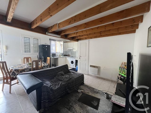 Appartement F4 à vendre - 2 pièces - 44.22 m2 - ST MAUR DES FOSSES - 94 - ILE-DE-FRANCE - Century 21 La Pie