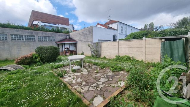 maison à vendre - 6 pièces - 107.0 m2 - ST MAUR DES FOSSES - 94 - ILE-DE-FRANCE - Century 21 La Pie