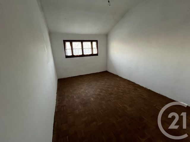 maison à vendre - 6 pièces - 107.0 m2 - ST MAUR DES FOSSES - 94 - ILE-DE-FRANCE - Century 21 La Pie