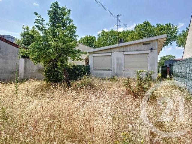 maison à vendre - 9 pièces - 183.23 m2 - ST MAUR DES FOSSES - 94 - ILE-DE-FRANCE - Century 21 La Pie