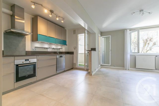 Appartement F3 à vendre - 3 pièces - 54.0 m2 - ST MAUR DES FOSSES - 94 - ILE-DE-FRANCE - Century 21 La Pie