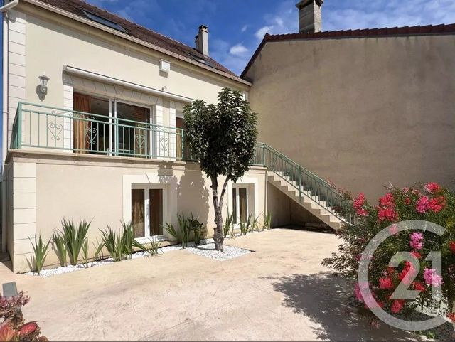 maison à vendre - 5 pièces - 90.78 m2 - ST MAUR DES FOSSES - 94 - ILE-DE-FRANCE - Century 21 La Pie