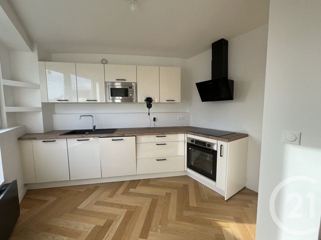 maison à vendre - 5 pièces - 113.95 m2 - ST MAUR DES FOSSES - 94 - ILE-DE-FRANCE - Century 21 La Pie