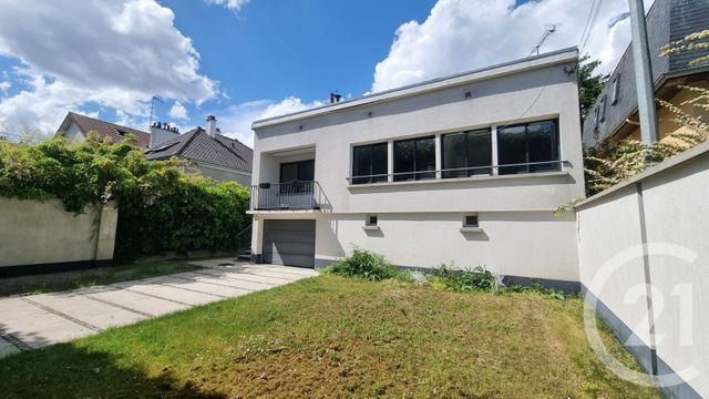 maison à vendre - 6 pièces - 109.9 m2 - ST MAUR DES FOSSES - 94 - ILE-DE-FRANCE - Century 21 La Pie