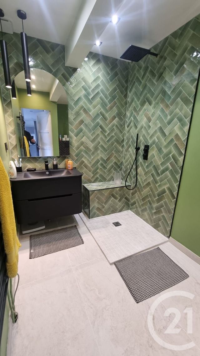 maison à vendre - 6 pièces - 109.9 m2 - ST MAUR DES FOSSES - 94 - ILE-DE-FRANCE - Century 21 La Pie