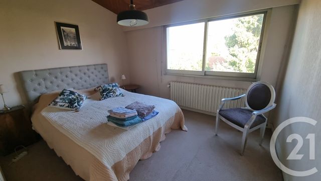 maison à vendre - 7 pièces - 272.0 m2 - ST MAUR DES FOSSES - 94 - ILE-DE-FRANCE - Century 21 La Pie