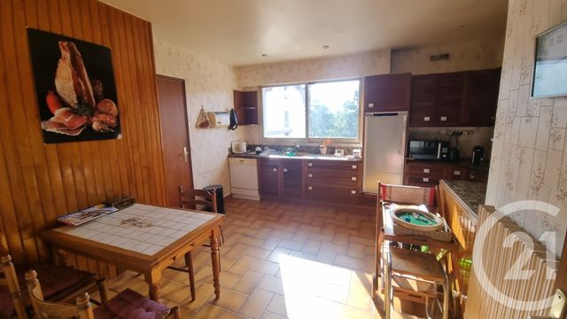 maison à vendre - 7 pièces - 272.0 m2 - ST MAUR DES FOSSES - 94 - ILE-DE-FRANCE - Century 21 La Pie