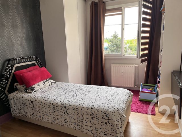 Appartement F3 à vendre - 3 pièces - 62.45 m2 - ST MAUR DES FOSSES - 94 - ILE-DE-FRANCE - Century 21 La Pie
