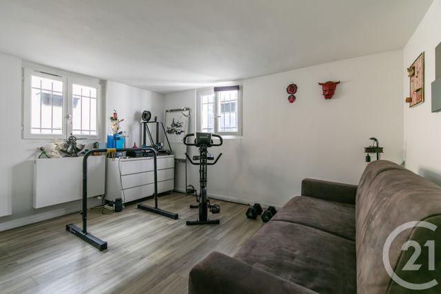 maison à vendre - 5 pièces - 109.21 m2 - ST MAUR DES FOSSES - 94 - ILE-DE-FRANCE - Century 21 La Pie