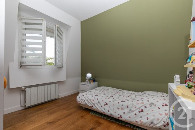 maison à vendre - 5 pièces - 109.21 m2 - ST MAUR DES FOSSES - 94 - ILE-DE-FRANCE - Century 21 La Pie