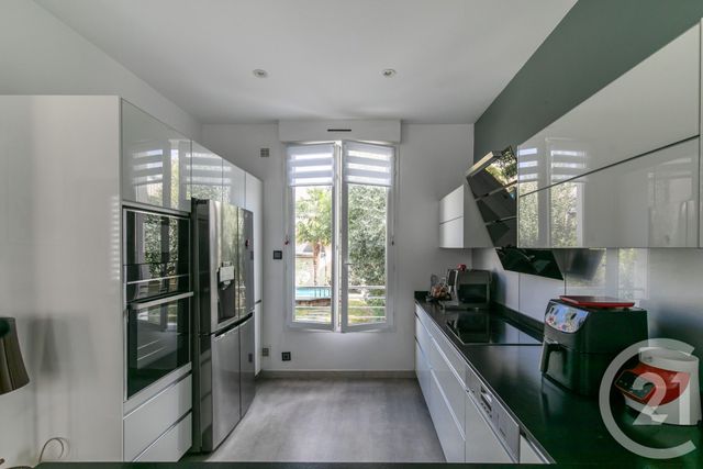 maison à vendre - 5 pièces - 109.21 m2 - ST MAUR DES FOSSES - 94 - ILE-DE-FRANCE - Century 21 La Pie