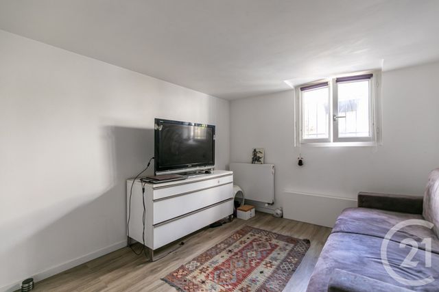 maison à vendre - 5 pièces - 109.21 m2 - ST MAUR DES FOSSES - 94 - ILE-DE-FRANCE - Century 21 La Pie