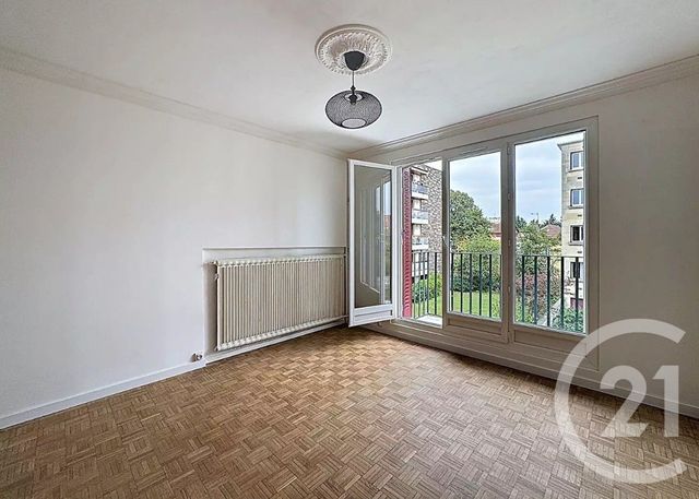 Appartement F1 à vendre - 1 pièce - 27.28 m2 - ST MAUR DES FOSSES - 94 - ILE-DE-FRANCE - Century 21 La Pie
