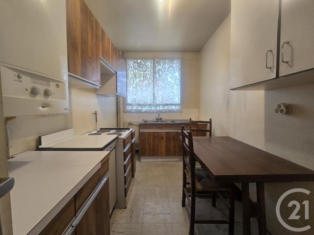 Appartement F2 à vendre - 2 pièces - 44.9 m2 - ST MAUR DES FOSSES - 94 - ILE-DE-FRANCE - Century 21 La Pie