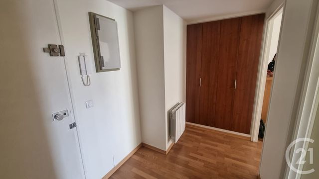 Appartement F2 à louer - 2 pièces - 46.56 m2 - LA VARENNE ST HILAIRE - 94 - ILE-DE-FRANCE - Century 21 La Pie