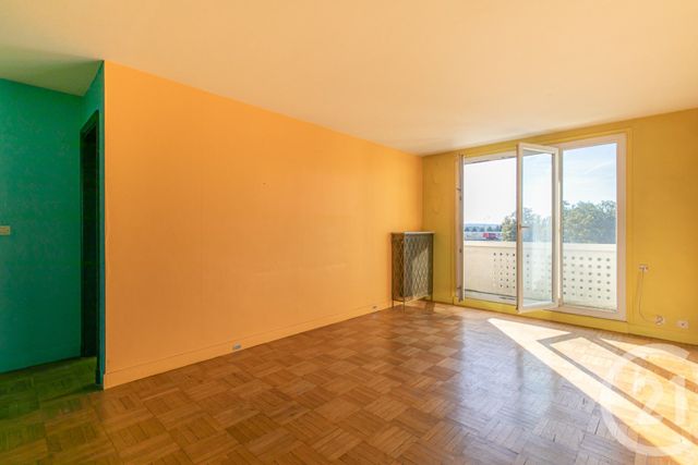 Appartement F3 à vendre - 3 pièces - 56.35 m2 - ST MAUR DES FOSSES - 94 - ILE-DE-FRANCE - Century 21 La Pie