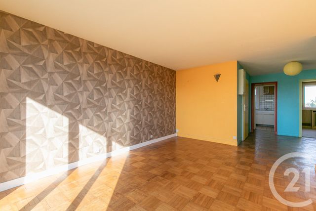 Appartement F3 à vendre - 3 pièces - 56.35 m2 - ST MAUR DES FOSSES - 94 - ILE-DE-FRANCE - Century 21 La Pie