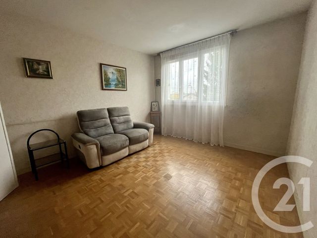 Appartement F2 à vendre - 2 pièces - 44.93 m2 - ST MAUR DES FOSSES - 94 - ILE-DE-FRANCE - Century 21 La Pie