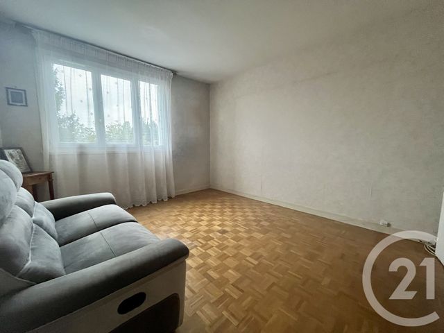 Appartement F2 à vendre - 2 pièces - 44.93 m2 - ST MAUR DES FOSSES - 94 - ILE-DE-FRANCE - Century 21 La Pie