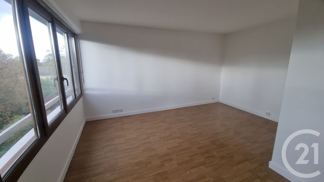 Appartement F1 à louer - 1 pièce - 28.95 m2 - LA VARENNE ST HILAIRE - 94 - ILE-DE-FRANCE - Century 21 La Pie