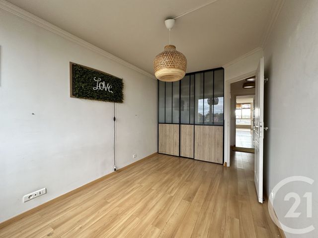 Appartement F3 à vendre - 4 pièces - 76.87 m2 - ST MAUR DES FOSSES - 94 - ILE-DE-FRANCE - Century 21 La Pie