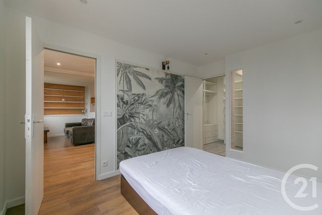 Appartement F2 à vendre - 2 pièces - 43.58 m2 - ST MAUR DES FOSSES - 94 - ILE-DE-FRANCE - Century 21 La Pie