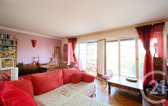 Appartement F4 à vendre - 4 pièces - 75.0 m2 - ST MAUR DES FOSSES - 94 - ILE-DE-FRANCE - Century 21 La Pie