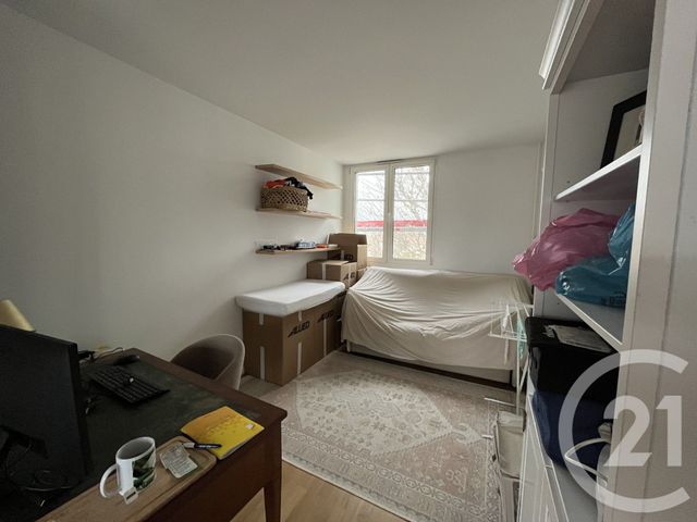 Appartement F4 à louer - 4 pièces - 85.51 m2 - ST MAUR DES FOSSES - 94 - ILE-DE-FRANCE - Century 21 La Pie