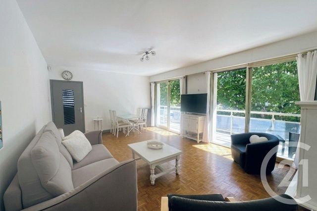 Appartement F3 à vendre - 3 pièces - 58.78 m2 - LA VARENNE ST HILAIRE - 94 - ILE-DE-FRANCE - Century 21 La Pie