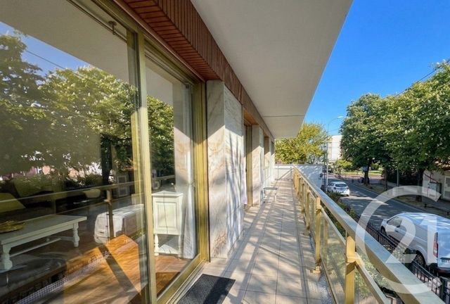 Appartement F3 à vendre - 3 pièces - 58.78 m2 - LA VARENNE ST HILAIRE - 94 - ILE-DE-FRANCE - Century 21 La Pie