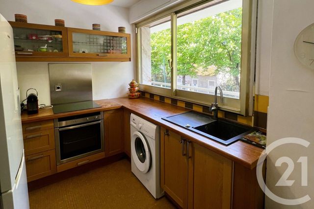 Appartement F3 à vendre - 3 pièces - 58.78 m2 - LA VARENNE ST HILAIRE - 94 - ILE-DE-FRANCE - Century 21 La Pie