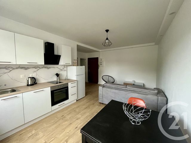 Appartement F2 à louer - 2 pièces - 34.7 m2 - ST MAUR DES FOSSES - 94 - ILE-DE-FRANCE - Century 21 La Pie