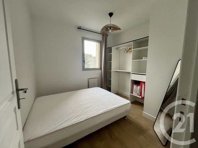 Appartement F2 à louer - 2 pièces - 34.7 m2 - ST MAUR DES FOSSES - 94 - ILE-DE-FRANCE - Century 21 La Pie