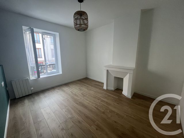 Appartement F2 à louer - 2 pièces - 27.69 m2 - ST MAUR DES FOSSES - 94 - ILE-DE-FRANCE - Century 21 La Pie