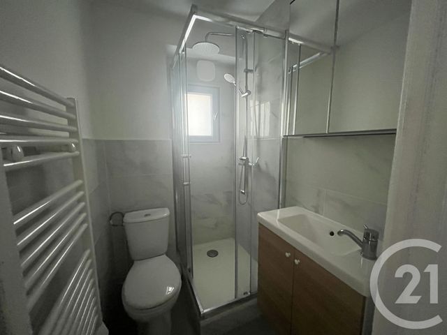 Appartement F2 à louer - 2 pièces - 27.69 m2 - ST MAUR DES FOSSES - 94 - ILE-DE-FRANCE - Century 21 La Pie