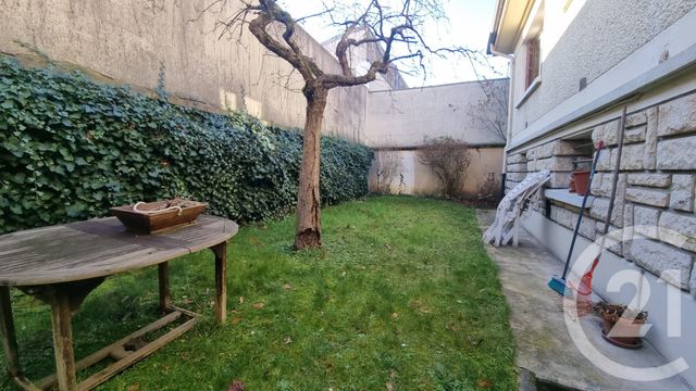 maison à vendre - 5 pièces - 93.41 m2 - ST MAUR DES FOSSES - 94 - ILE-DE-FRANCE - Century 21 La Pie