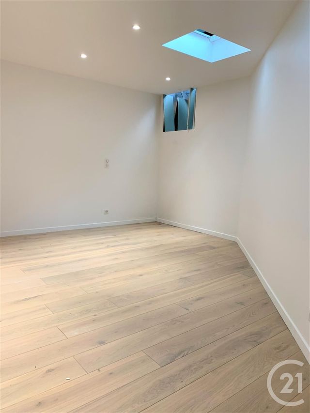 Appartement F5 à vendre - 5 pièces - 100.64 m2 - ST MAUR DES FOSSES - 94 - ILE-DE-FRANCE - Century 21 La Pie