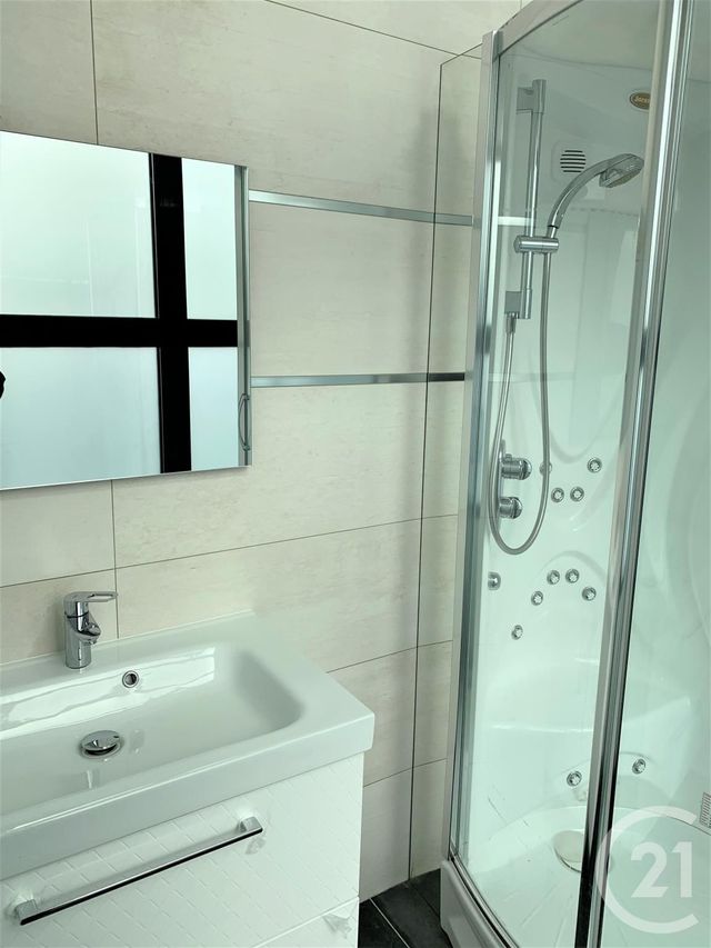 Appartement F5 à vendre - 5 pièces - 100.64 m2 - ST MAUR DES FOSSES - 94 - ILE-DE-FRANCE - Century 21 La Pie