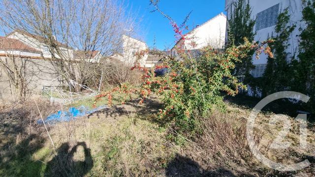 terrain à vendre - 667.0 m2 - ST MAUR DES FOSSES - 94 - ILE-DE-FRANCE - Century 21 La Pie