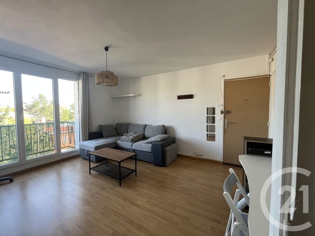 Appartement F1 à louer - 1 pièce - 27.34 m2 - ST MAUR DES FOSSES - 94 - ILE-DE-FRANCE - Century 21 La Pie